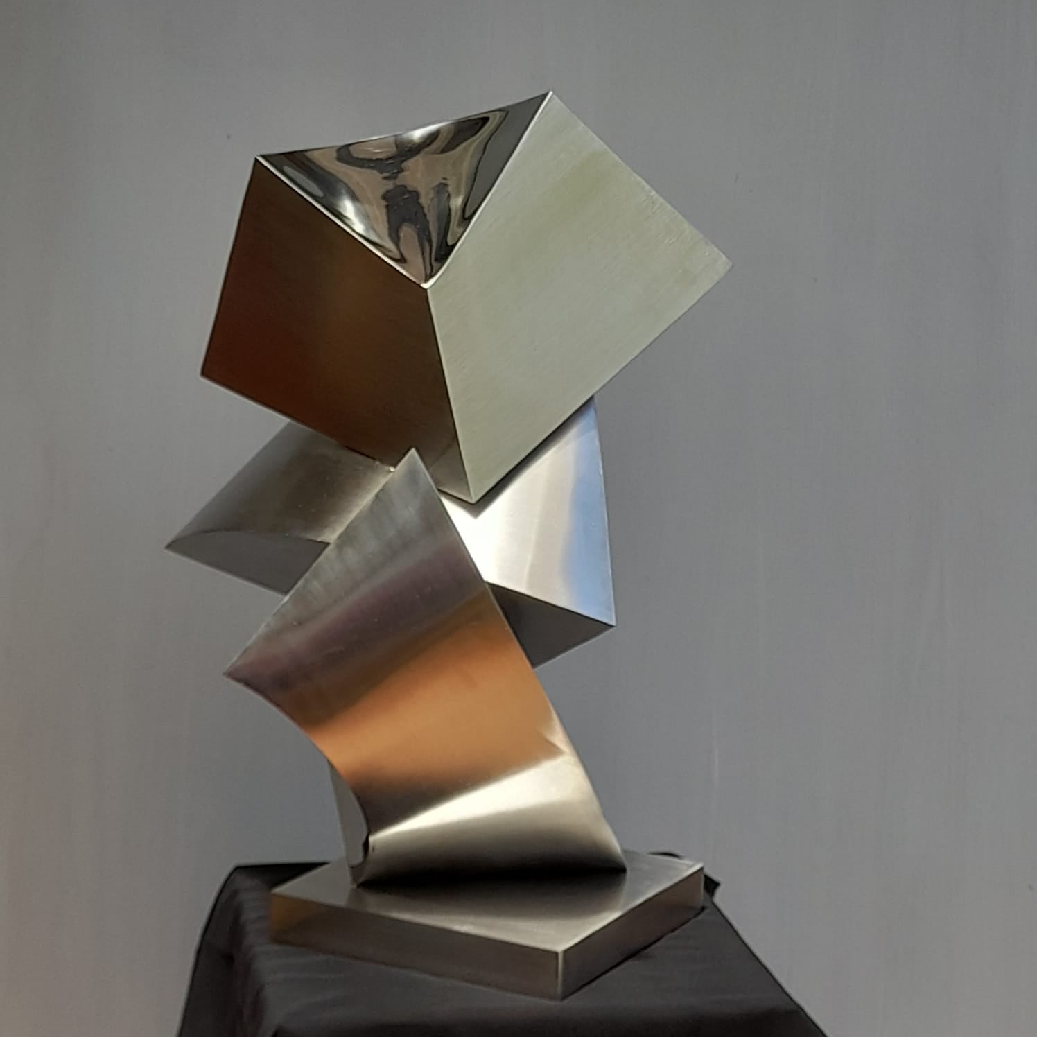 Ganimides - Cristina Pizarro